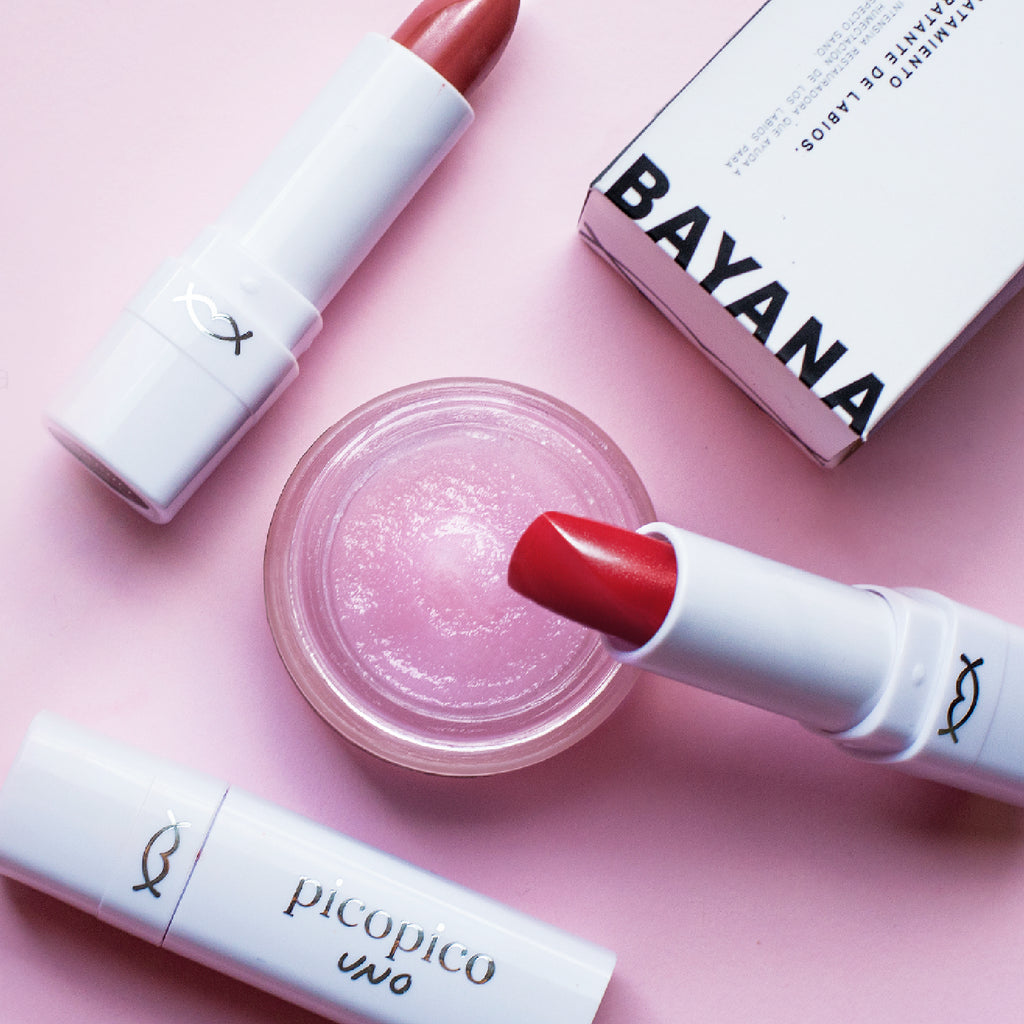 El Duelo de los Labios: Mascarilla Labial vs Bálsamo Labial - Descubre sus Diferencia